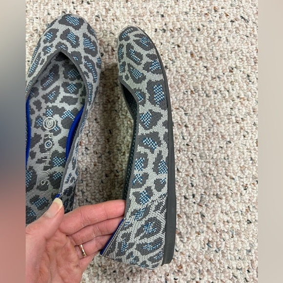 Rothys Grey Spot Flats size 8 - Picture 5 of 8